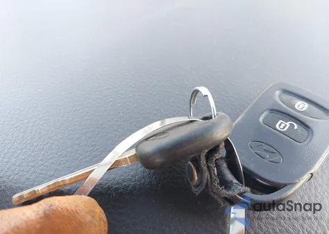 2010 Hyundai Santa Fe Gls from USA, damaged, VIN 5NMSGDAB3AH369738